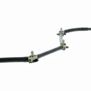 Hit cenowy Wąż, paliwo na przelewie VAICO V10-5495